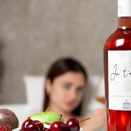 Je T'Aime Luxury Suite And Relax Conversano Bagian luar foto